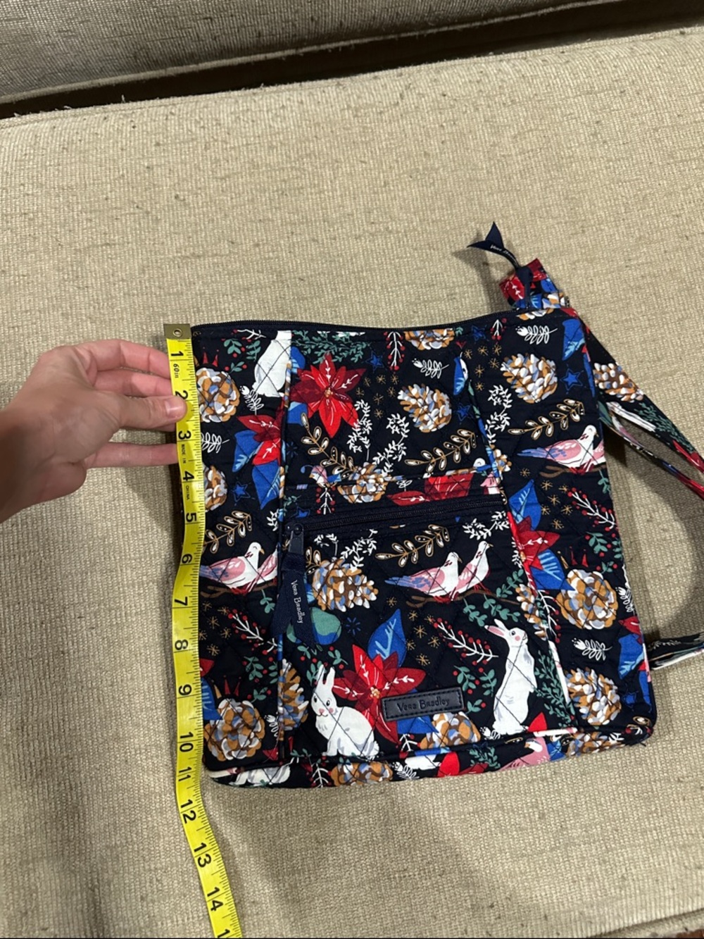 NWOT Rare Vera Bradley Winter Forest Hipster Bag - Picture 2 of 6